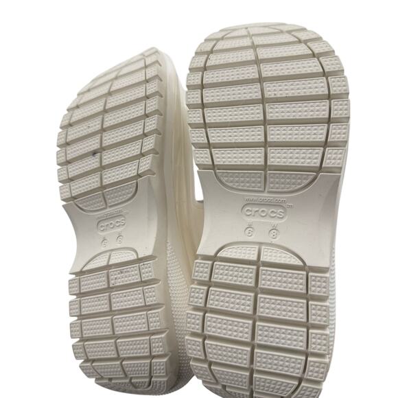NWT Crocs Platform Mega Crush Chunky Iconic Sandal in White Size 8 - Picture 11 of 14